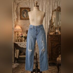 Levi’s 501 Women’s Jeans | Size 28 | 100% Cotton | Classic Straight Leg Denim